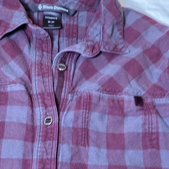 Black Diamond womens size small organic cotton checkered maroon Gray Plaid Shirt - Picture 4 of 16